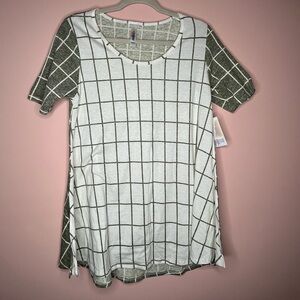 NWT LulaRoe Perfect T